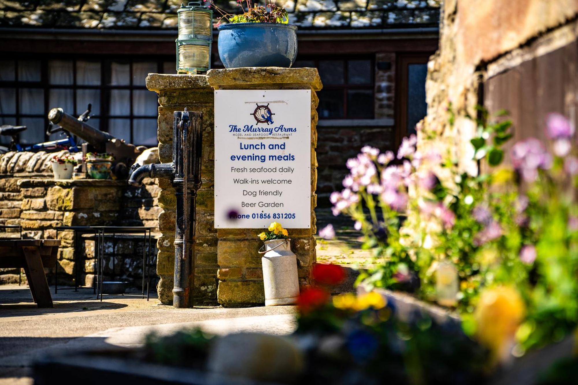 Murray Arms Hotel And Seafood Restaurant, Orkney Saint Margarets Hope Exterior foto